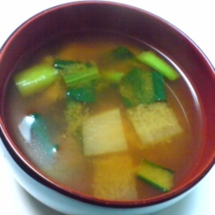 キムチ鍋の素入りの味噌汁